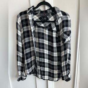 Black and White Flannel- size medium